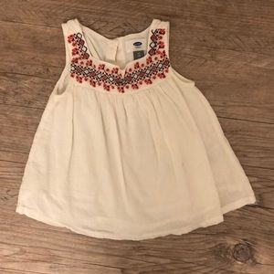 Old Navy Toddler tank 👏🏻👏🏻